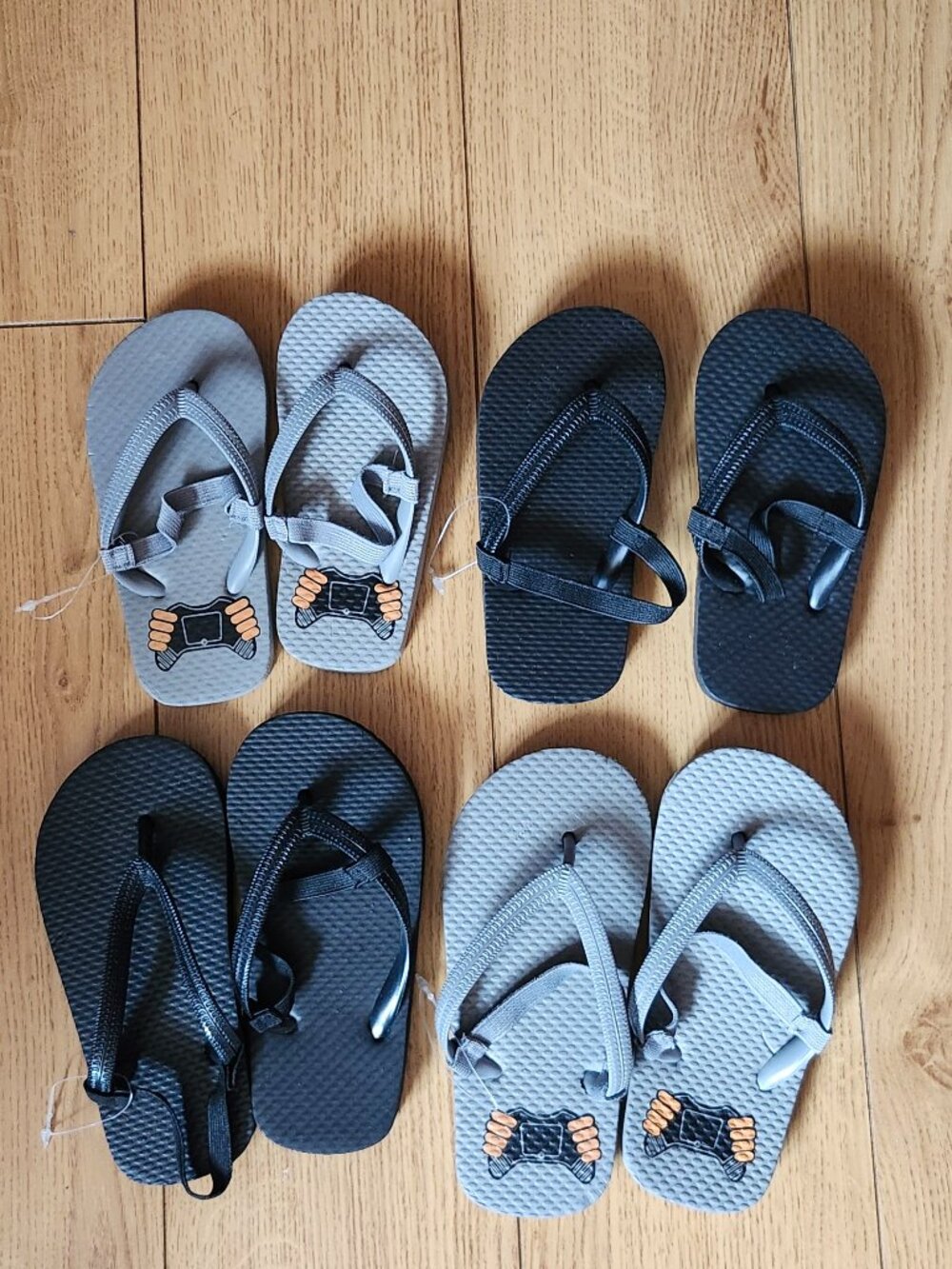 TODDLER Flip flop Lot of 4 Brand New and Unused Size 7, 8, 9, 10